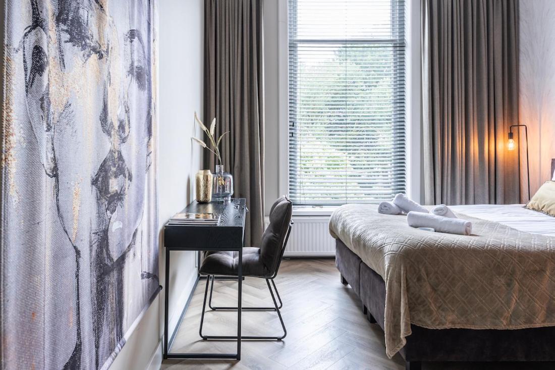 Xxl Loft With Bath Located Stadsvilla Тилбург Экстерьер фото