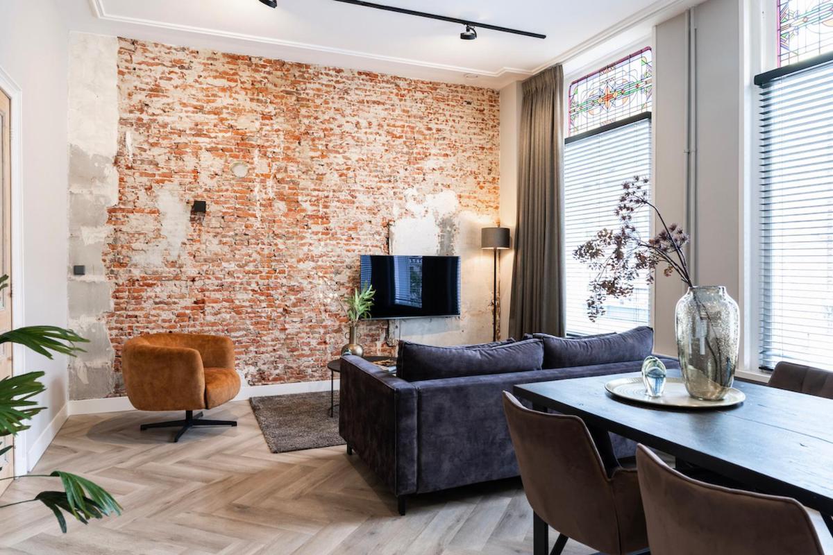 Xxl Loft With Bath Located Stadsvilla Тилбург Экстерьер фото